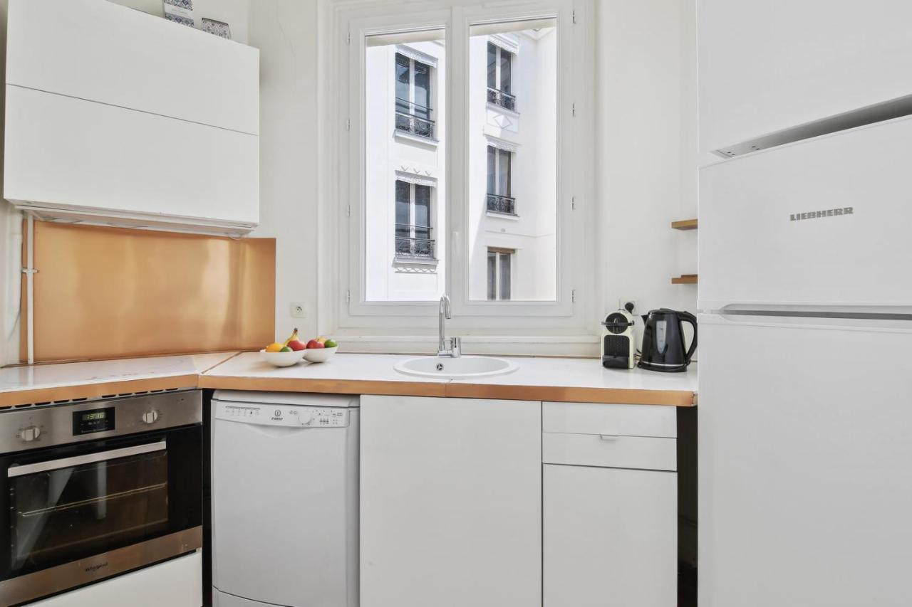 Saint-Martin & Marais - City Apartment Париж Екстериор снимка